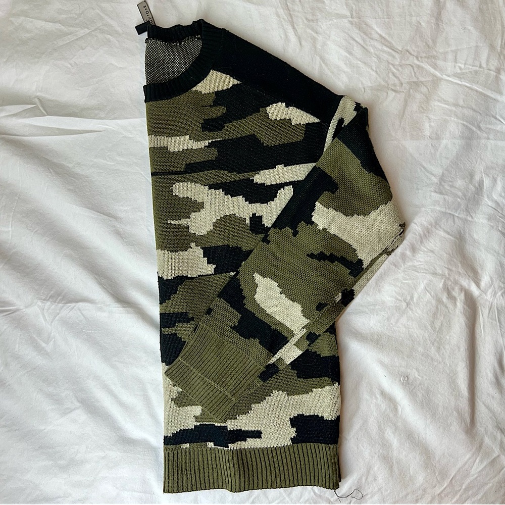 GENERATION LOVE Ruby Army Sweater Camo